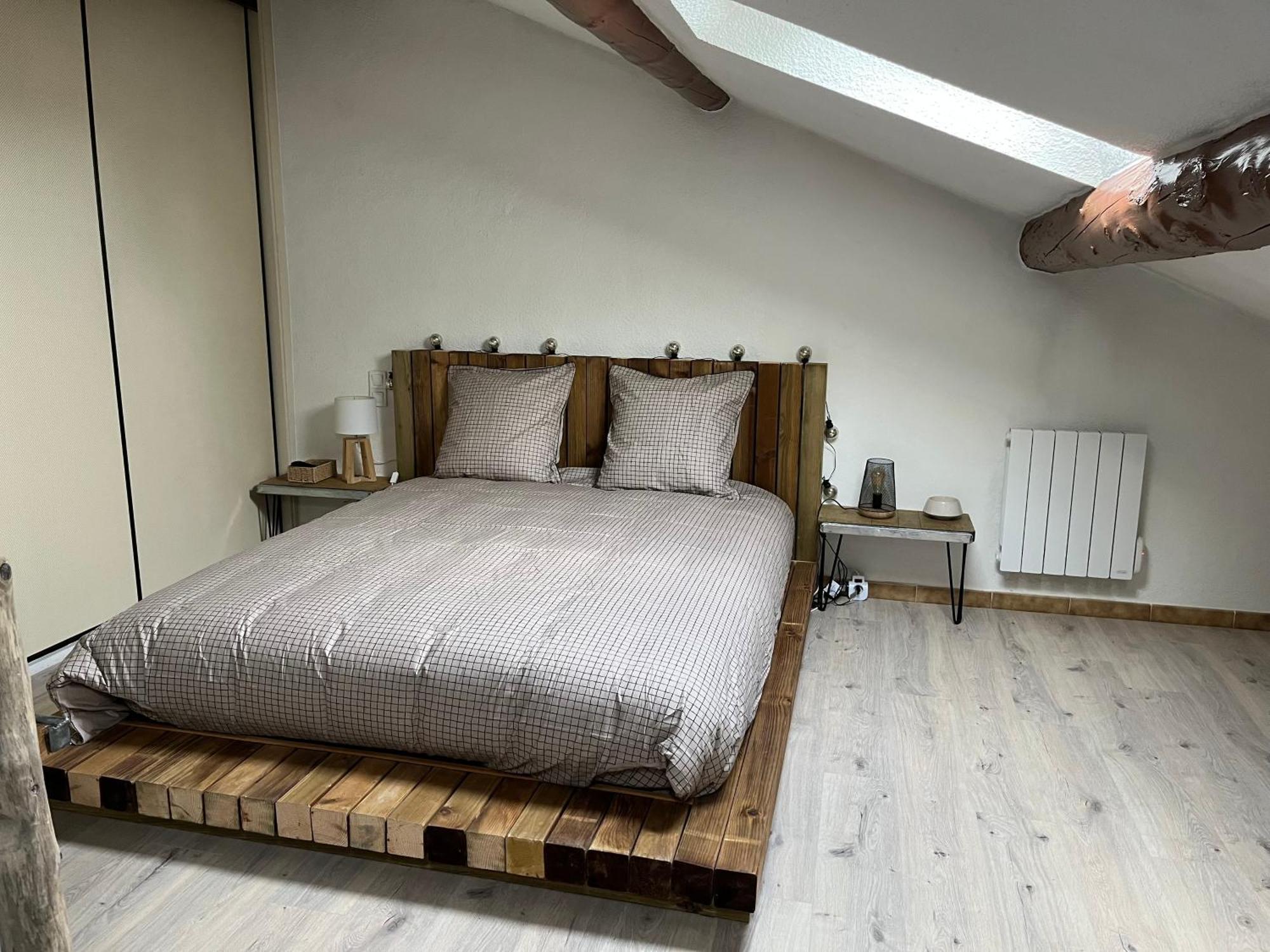 Duplex Lumineux Sur Gde Terrasse, Balneo Double, Parking Prive, Clim, Local Velos Entraigues-sur-la-Sorgue Buitenkant foto