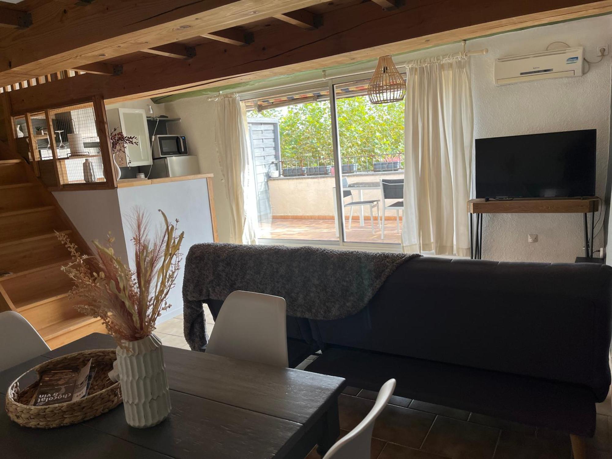 Duplex Lumineux Sur Gde Terrasse, Balneo Double, Parking Prive, Clim, Local Velos Entraigues-sur-la-Sorgue Buitenkant foto